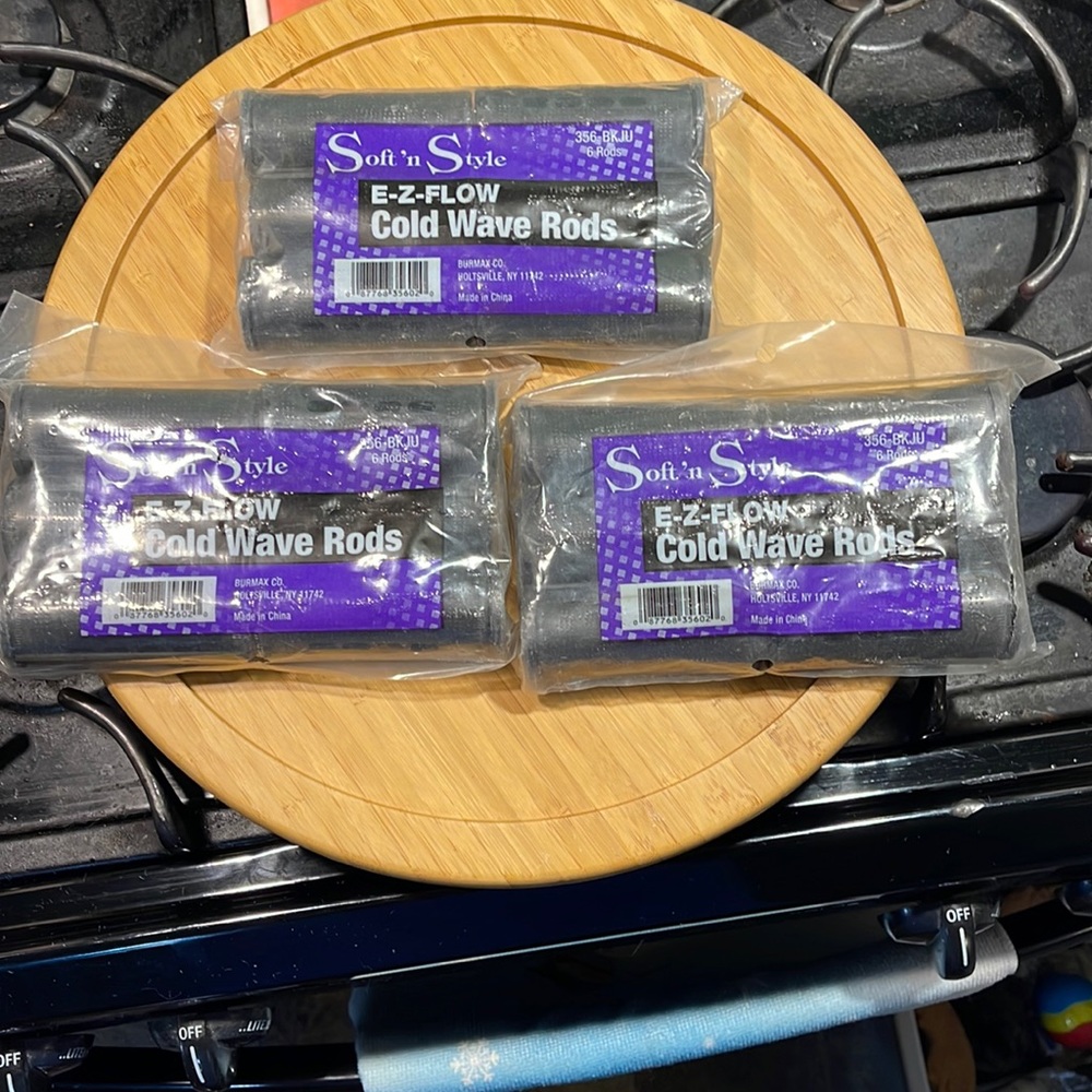3/$10. Soft’n Style E-Z-Flow Cold Wave Rods 3 Pks of 6  18 total Black 356-BKJU